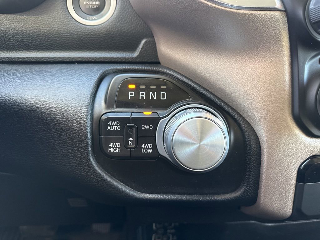 Used 2022 RAM 1500 Laramie AWD/4WD image 17