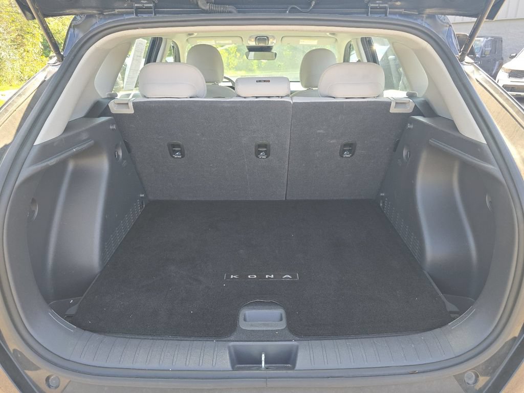 Used 2024 Hyundai Kona SE AWD/4WD image 16