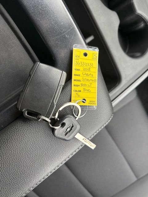 Used 2018 Chevrolet Silverado 1500 LT w/ LT Eassist Package image 32