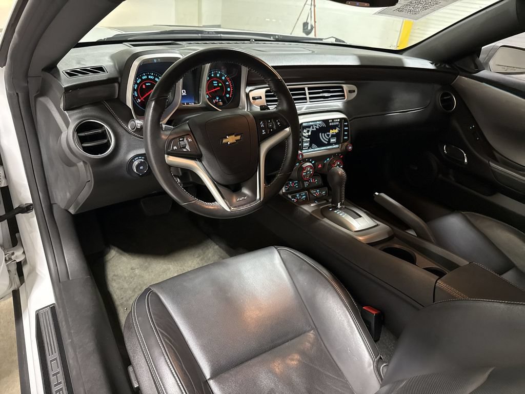 Used 2014 Chevrolet Camaro SS w/ Black Rally Stripe Package RWD image 10
