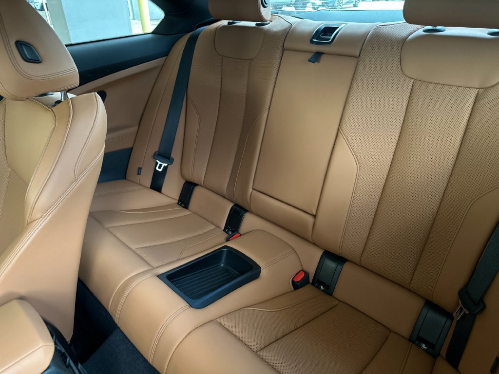 Used 2024 BMW 230i Coupe w/ Convenience Package RWD image 11