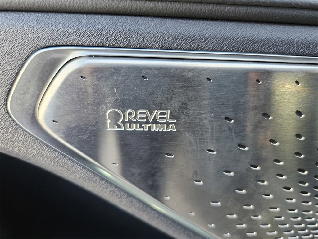 Used 2025 Lincoln Nautilus Reserve image 13