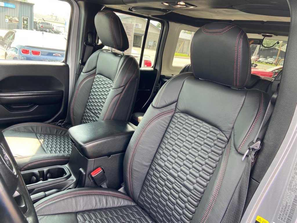 Used 2021 Jeep Wrangler Sport image 21