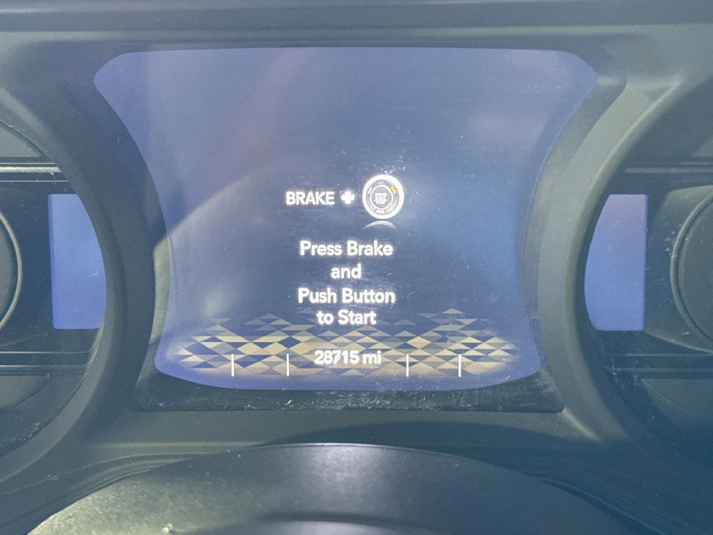 Used 2024 Jeep Wrangler Unlimited AWD/4WD image 13
