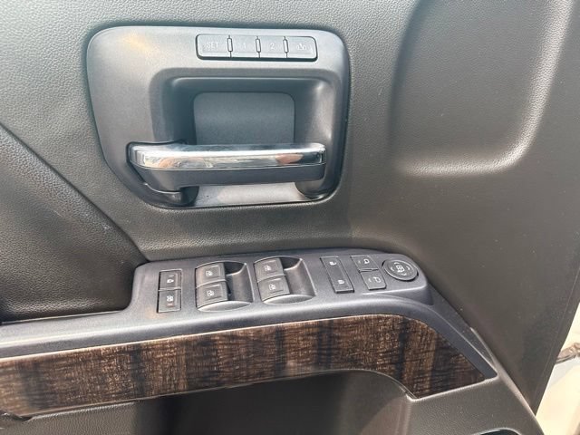 Used 2015 GMC Sierra 2500 Denali AWD/4WD image 17
