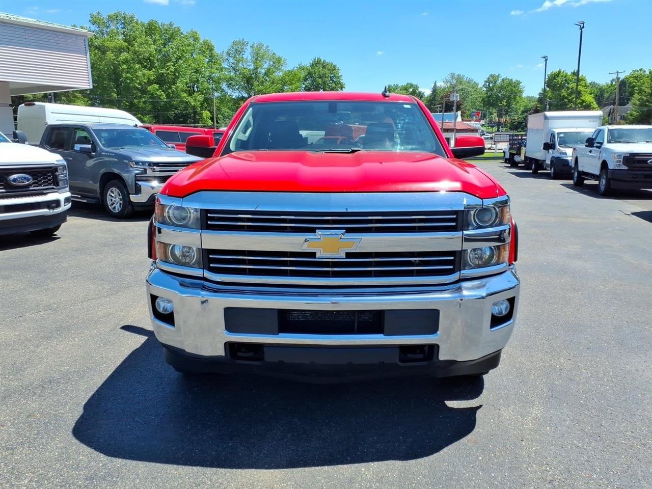 Used 2017 Chevrolet Silverado 2500 LT AWD/4WD image 8