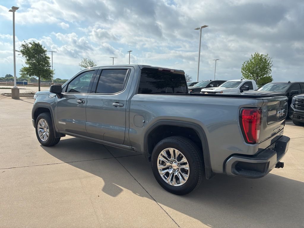 Used 2020 GMC Sierra 1500 Elevation w/ Elevation Value Package image 3