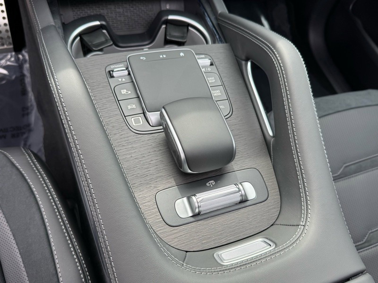 New 2026 Mercedes-Benz GLE 63 AMG S image 14