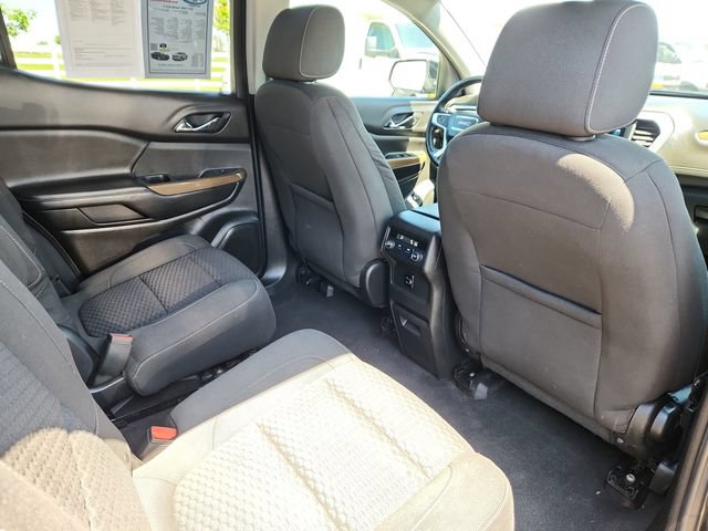 Used 2017 GMC Acadia SLE AWD/4WD image 30