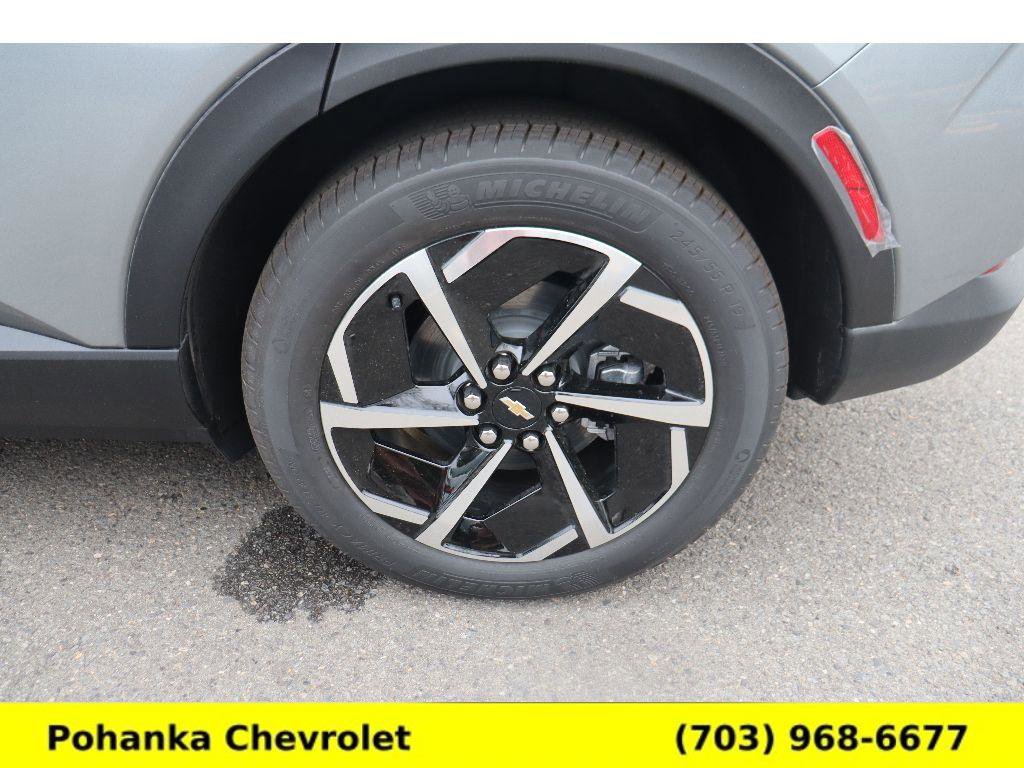 New 2026 Chevrolet Equinox EV LT FWD image 26