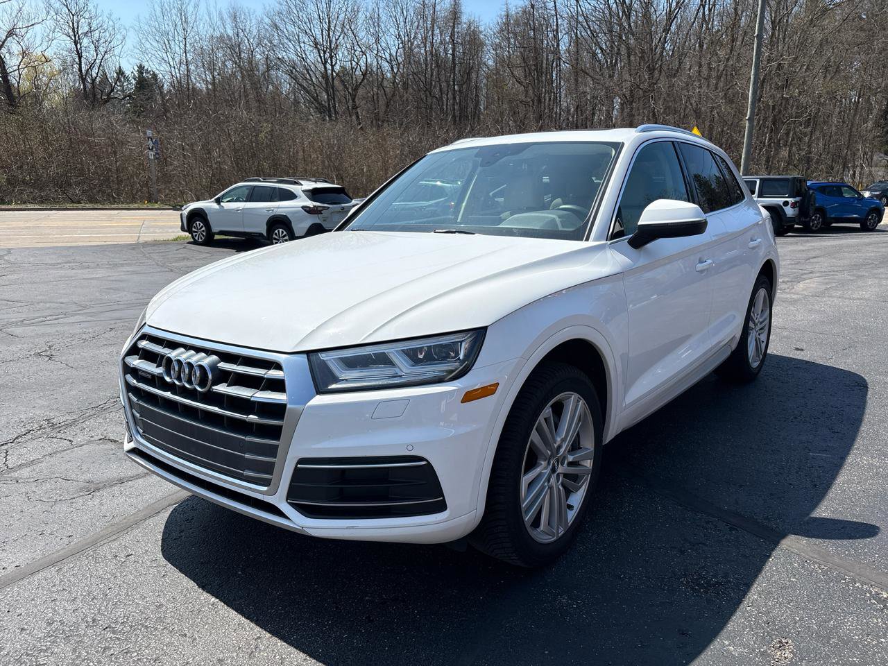 Used 2020 Audi Q5 2.0T Premium Plus w/ Premium Plus Package image 3