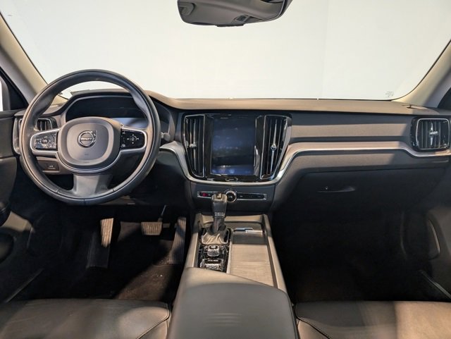 Used 2020 Volvo S60 T5 Momentum w/ Protection Package Premier image 15