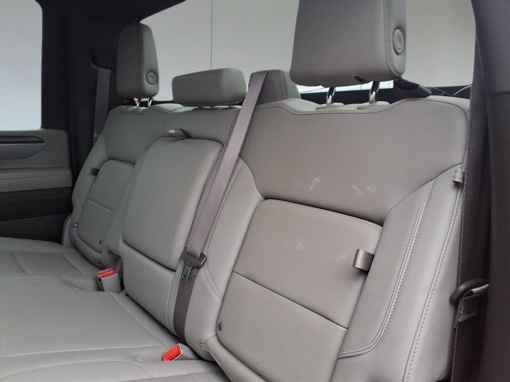 Used 2024 Chevrolet Silverado 2500 LTZ image 26