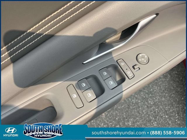 Certified 2022 Hyundai Elantra SEL w/ Convenience Package FWD image 16