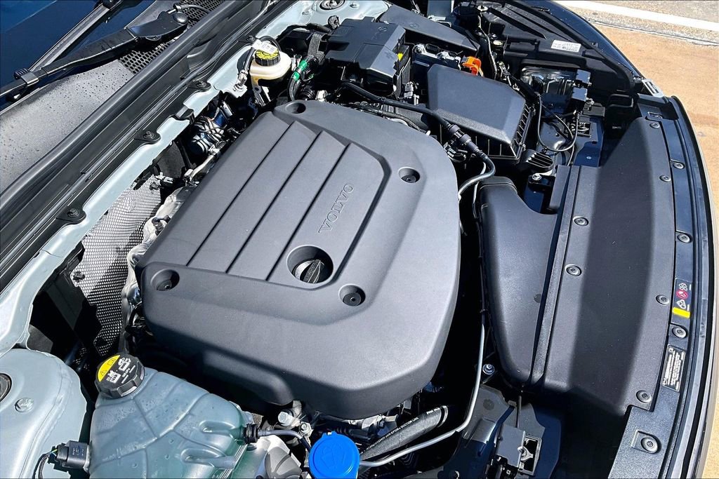 New 2026 Volvo XC40 B4 Core image 39