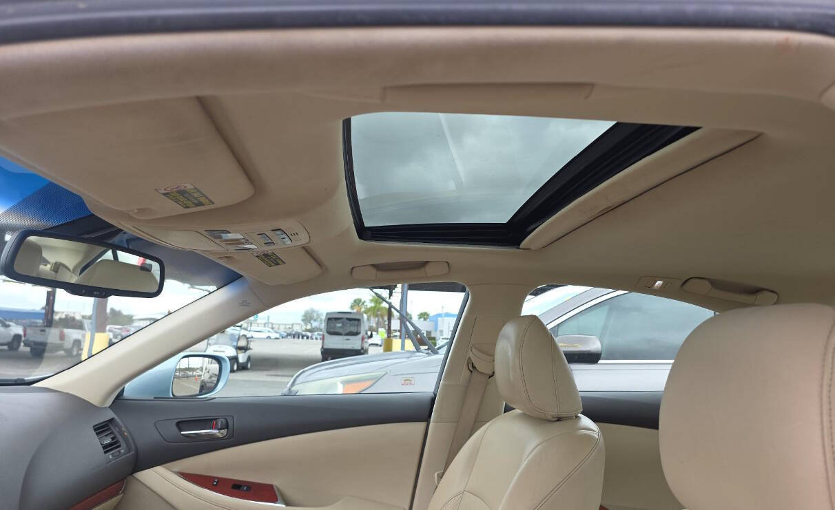Used 2011 Lexus ES 350 FWD image 9