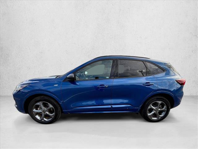 Used 2023 Ford Escape ST-Line w/ Tech Pack #1 AWD/4WD image 4