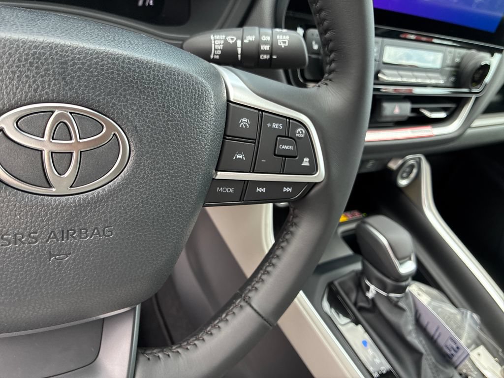 New 2026 Toyota Grand Highlander AWD image 24