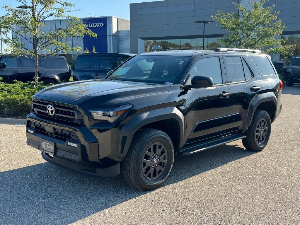 Used 2025 Toyota 4Runner SR5 AWD/4WD image 1