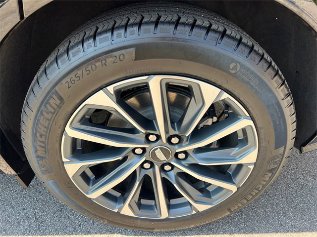 Used 2025 Cadillac Lyriq Sport image 20