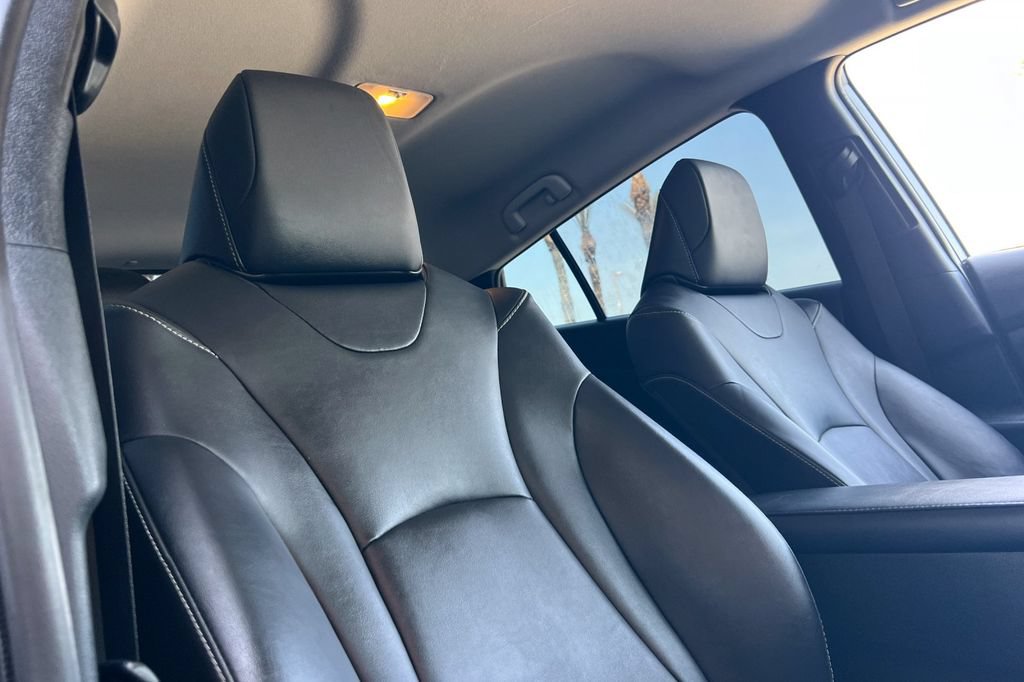 Certified 2021 Toyota Prius Prime Limited FWD image 19