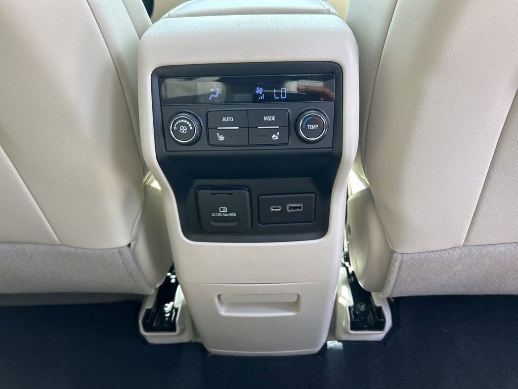 Used 2023 GMC Acadia Denali w/ Denali Ultimate Package image 28