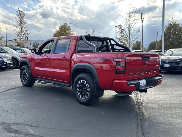 Used 2022 Nissan Frontier PRO-4X AWD/4WD image 5