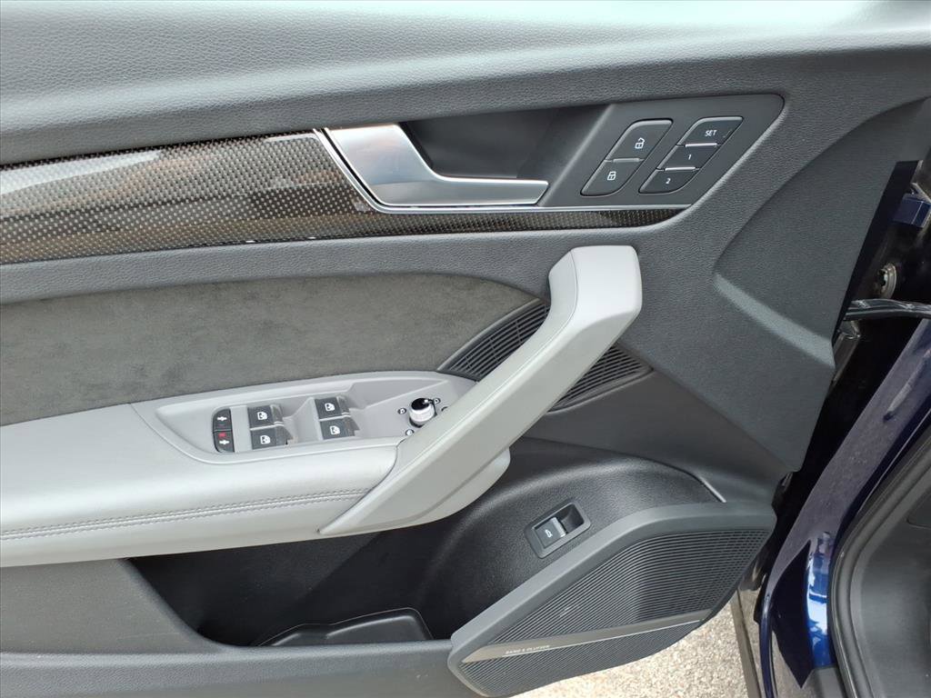 Used 2020 Audi SQ5 Premium Plus AWD/4WD image 13