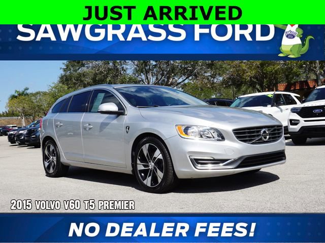 Used 2015 Volvo V60 T5 Premier image 1