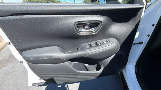 New 2027 Honda HR-V EX-L image 18