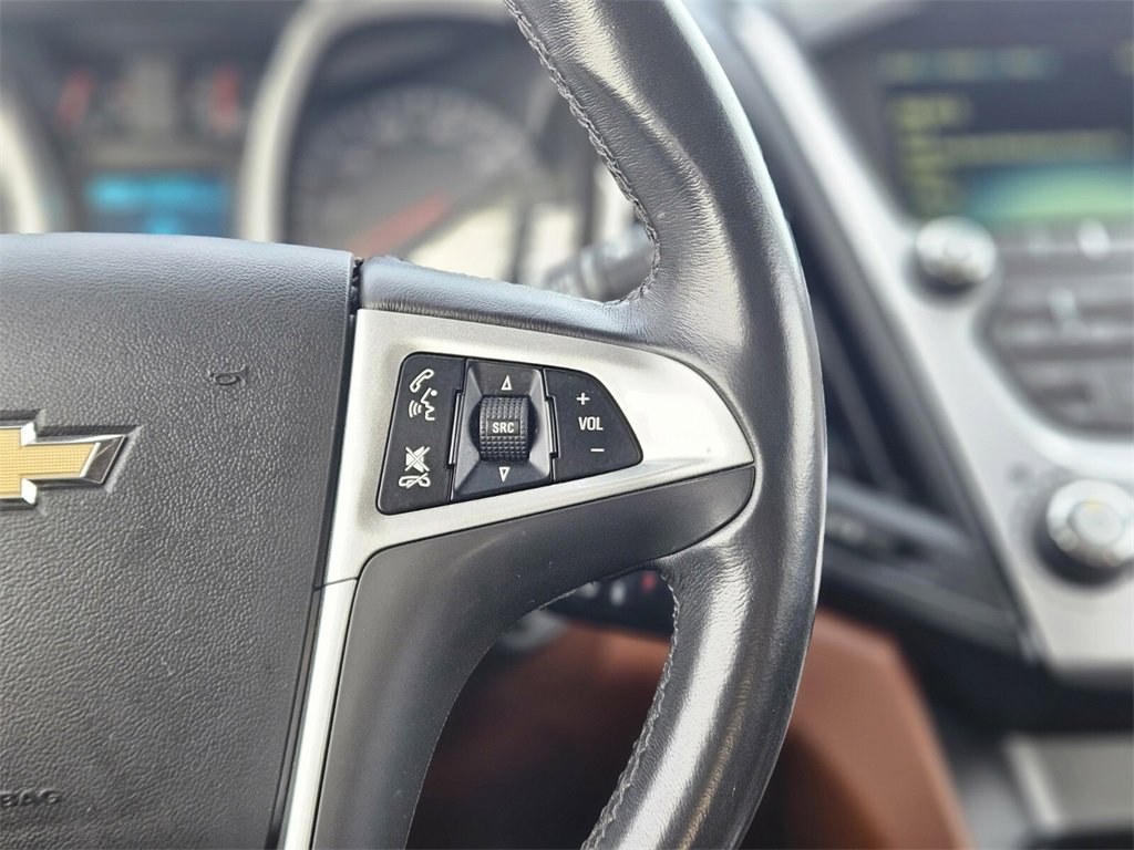 Used 2016 Chevrolet Equinox LTZ w/ Enhanced Convenience Package image 22