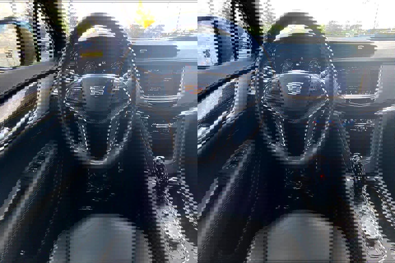 Used 2023 Cadillac XT5 Sportv image 6