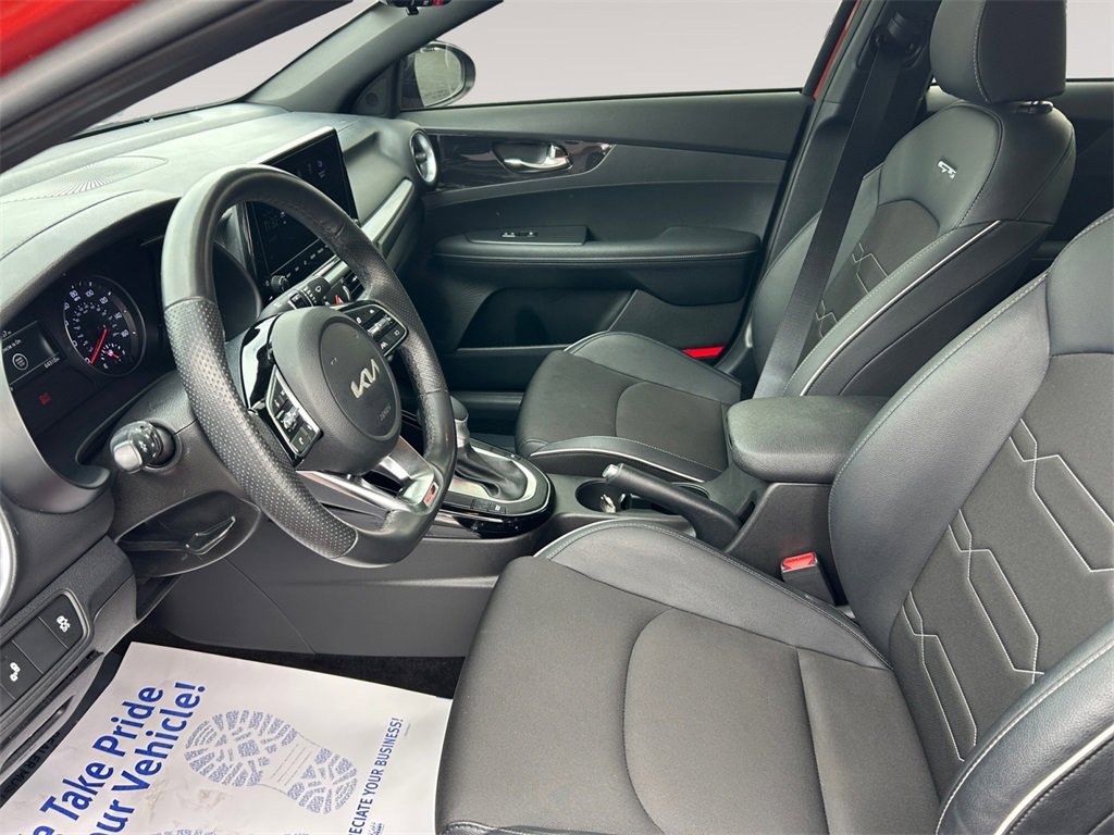 Used 2023 Kia Forte GT-Line image 9