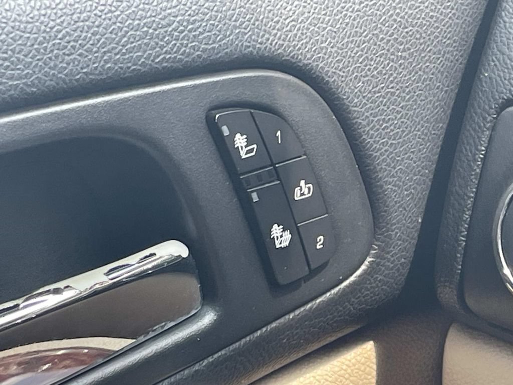 Used 2008 Chevrolet Avalanche LTZ w/ LTZ Preferred Equipment Group AWD/4WD image 21