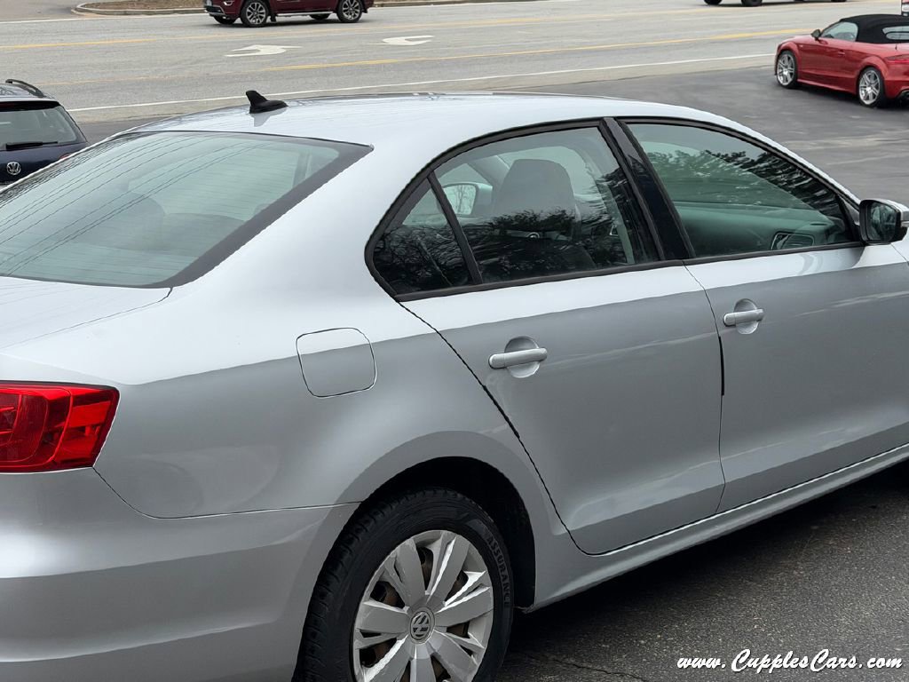 Used 2014 Volkswagen Jetta SE FWD image 36