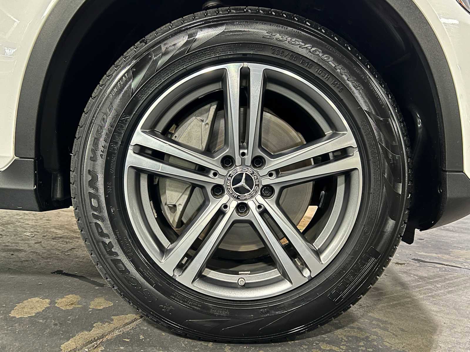 Used 2020 Mercedes-Benz GLC 300 4MATIC image 9