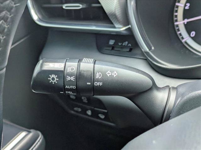 Used 2022 Toyota Highlander Platinum AWD/4WD image 16