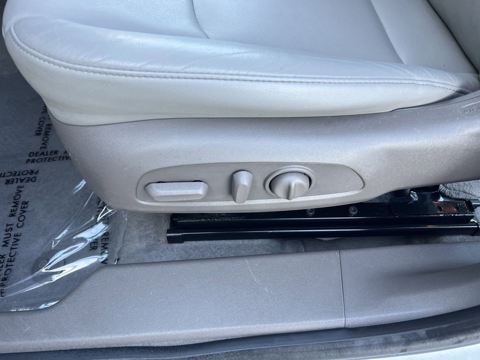 Used 2016 Chevrolet Malibu LT w/ Leather Package image 22