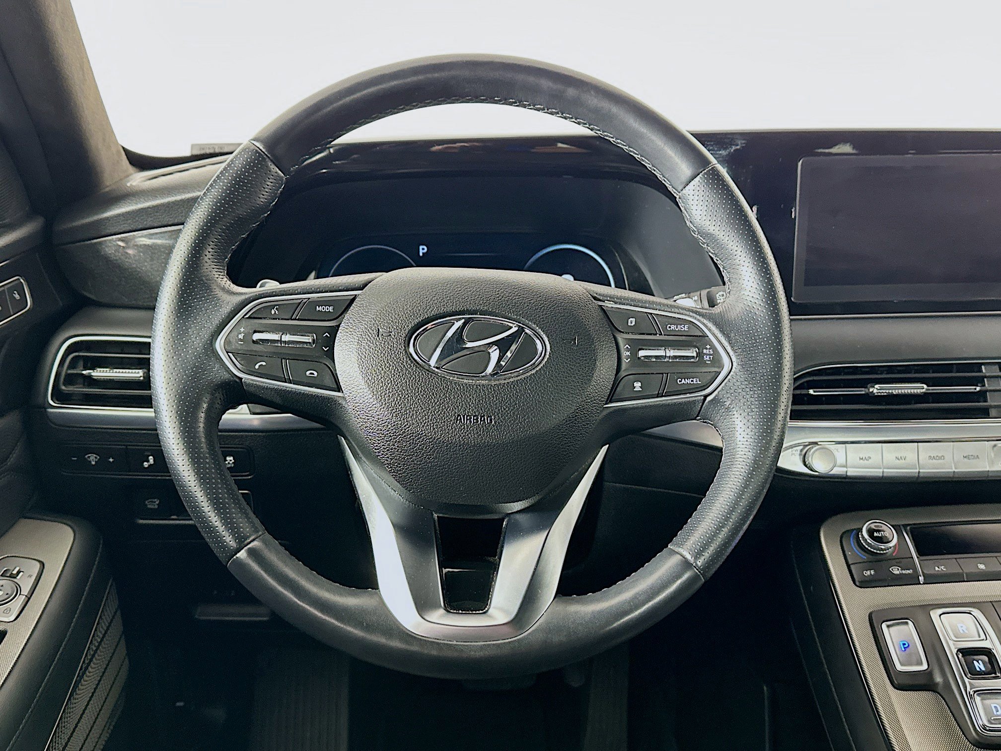 Used 2022 Hyundai Palisade Calligraphy image 18