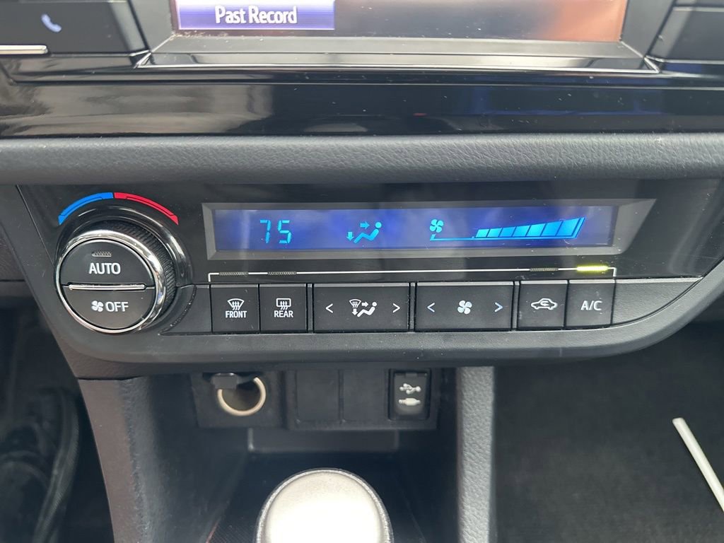 Used 2015 Toyota Corolla S FWD image 24