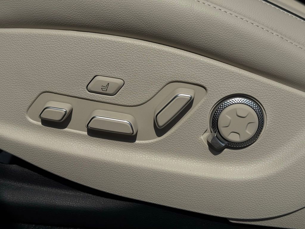 New 2026 Genesis GV80 3.5T Advanced image 30