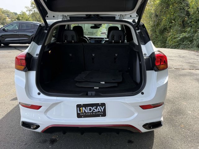 Certified 2021 Buick Encore GX Select w/ Experience Buick Package AWD/4WD image 13