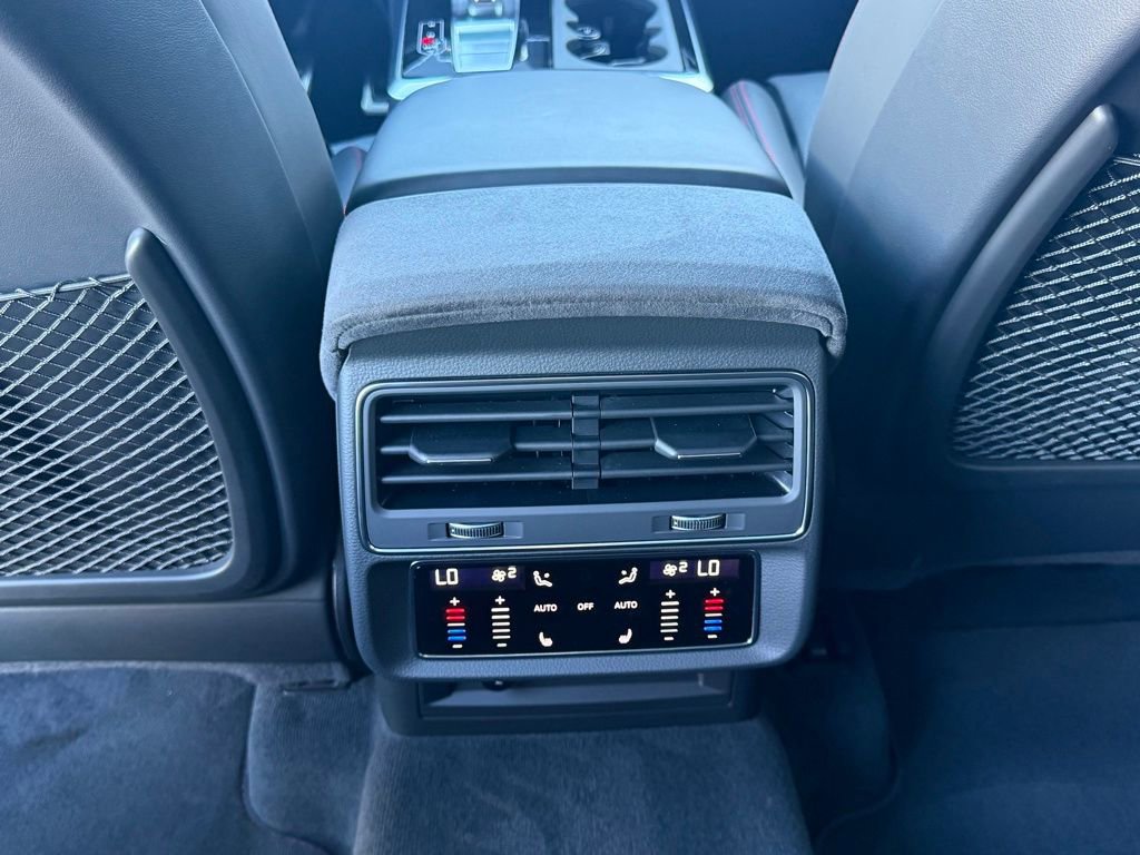 Used 2024 Audi RS Q8 w/ Black Optic Package image 82