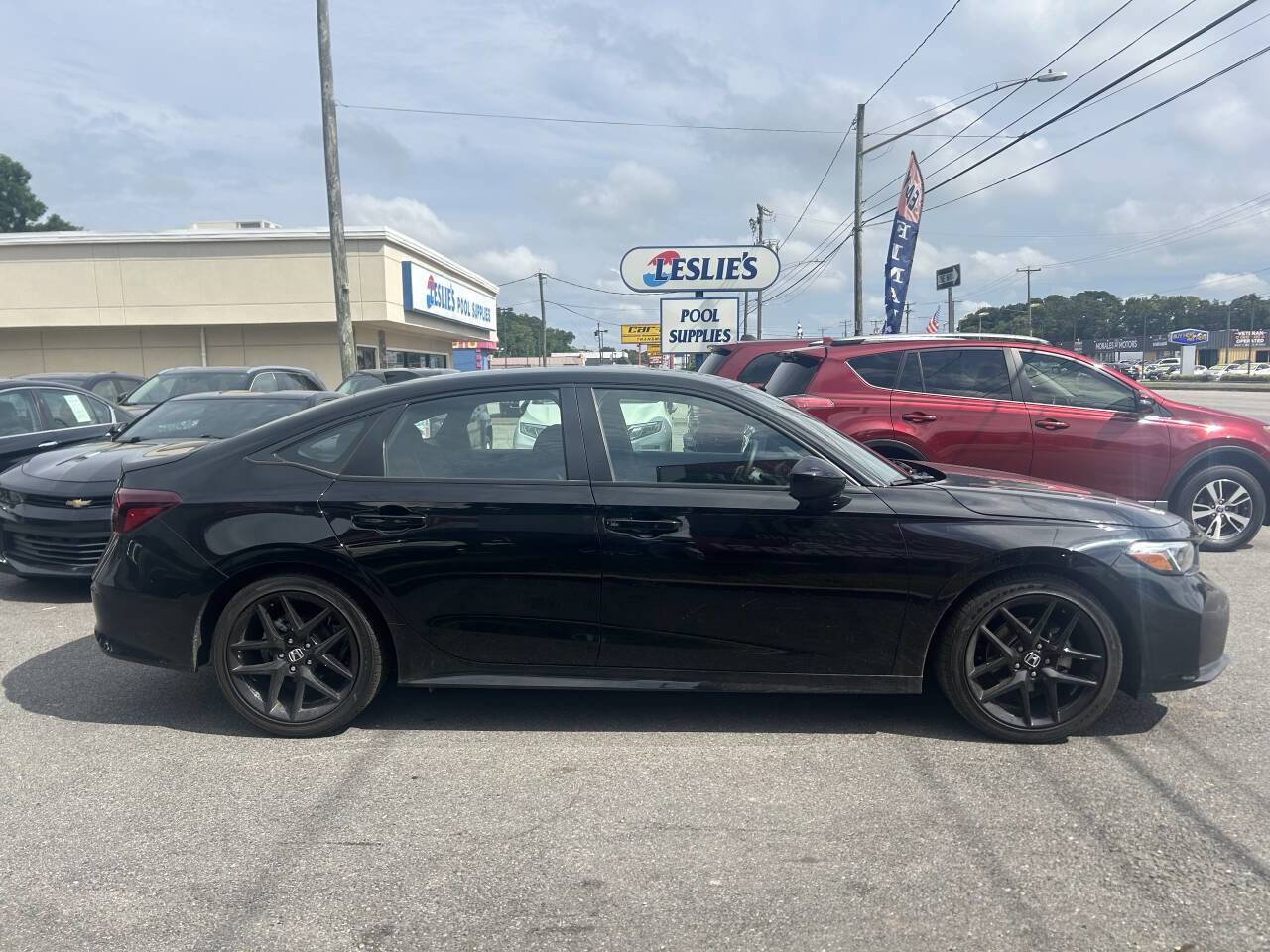 Used 2025 Honda Civic Sport image 4