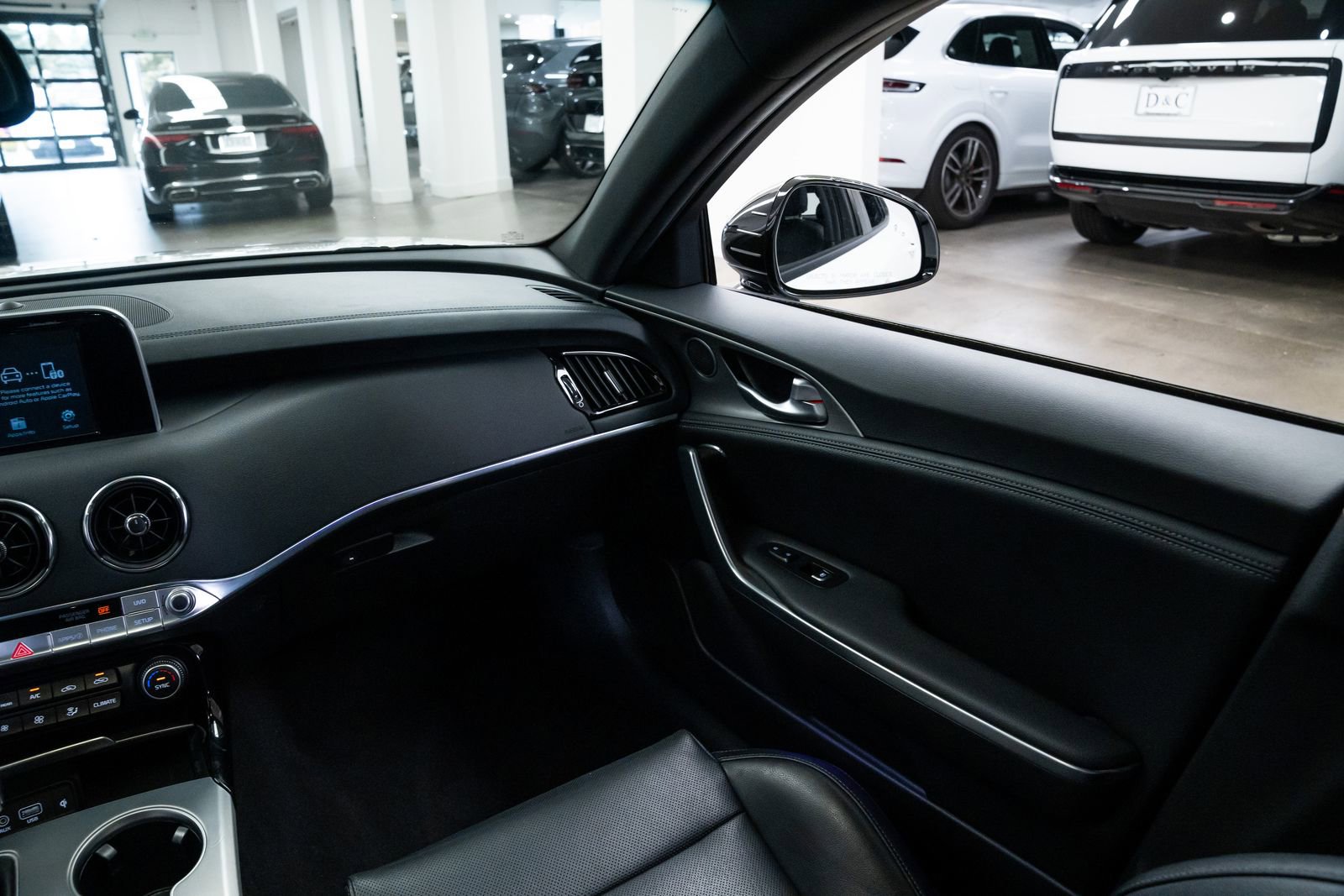 Used 2021 Kia Stinger GT image 11