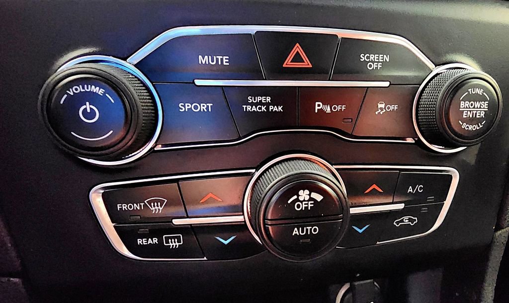 Used 2019 Dodge Charger R/T w/ Driver Confidence Group image 37