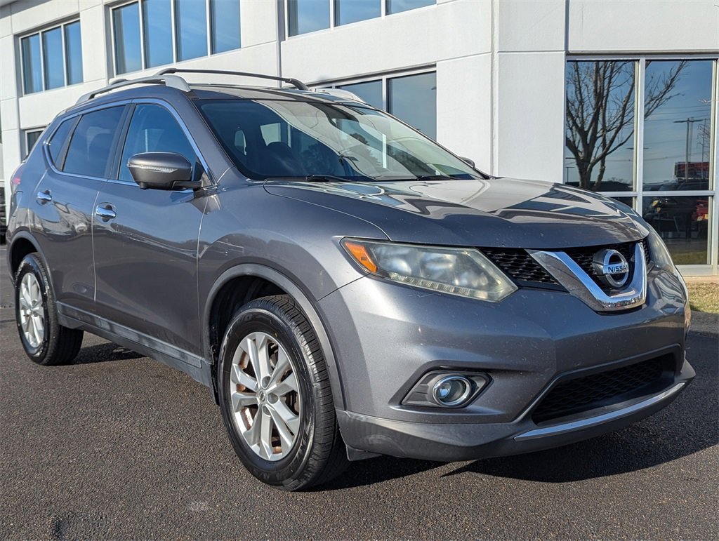 Used 2014 Nissan Rogue SV w/ SV Premium Package image 1
