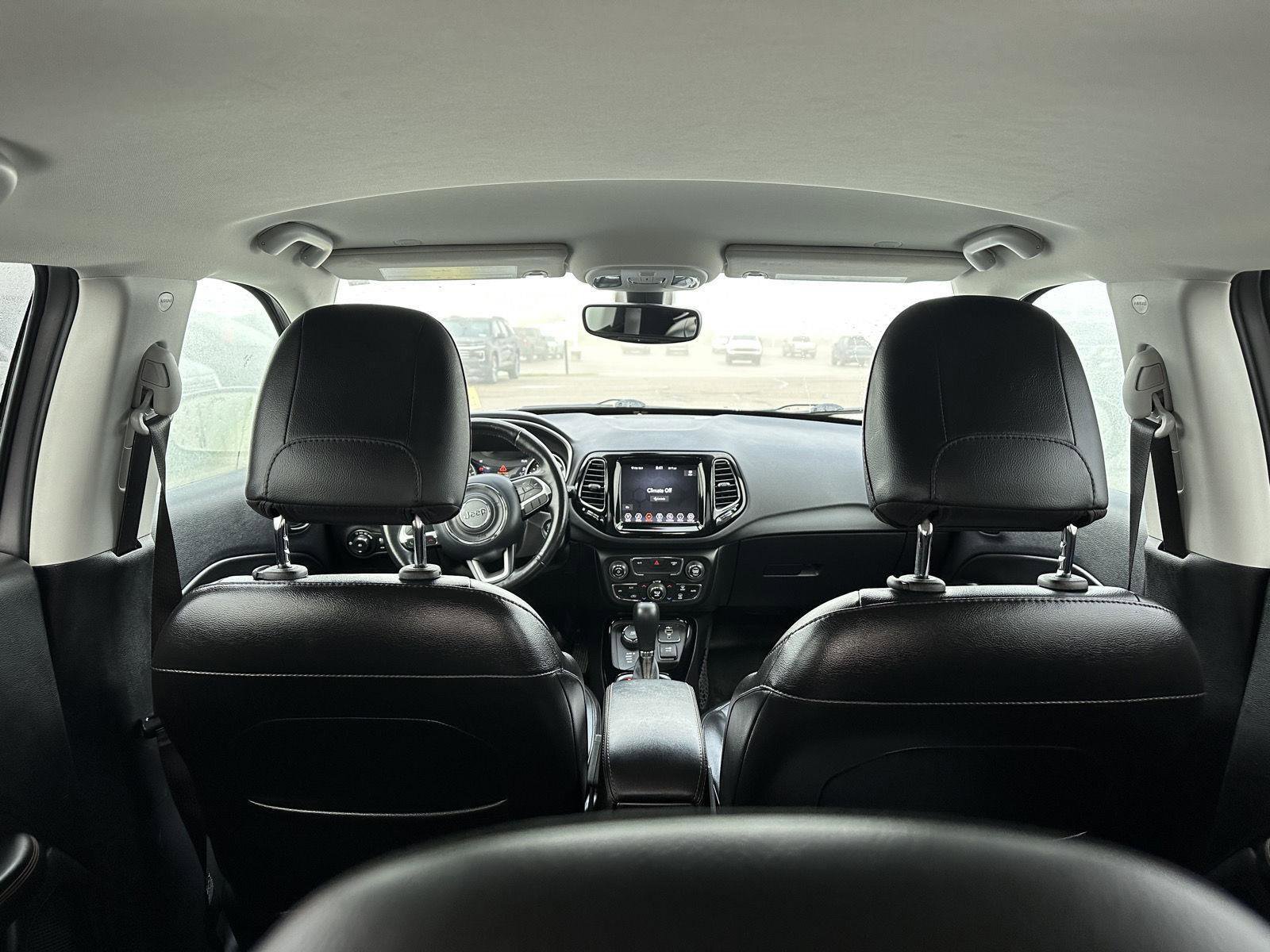 Used 2020 Jeep Compass Limited AWD/4WD image 8