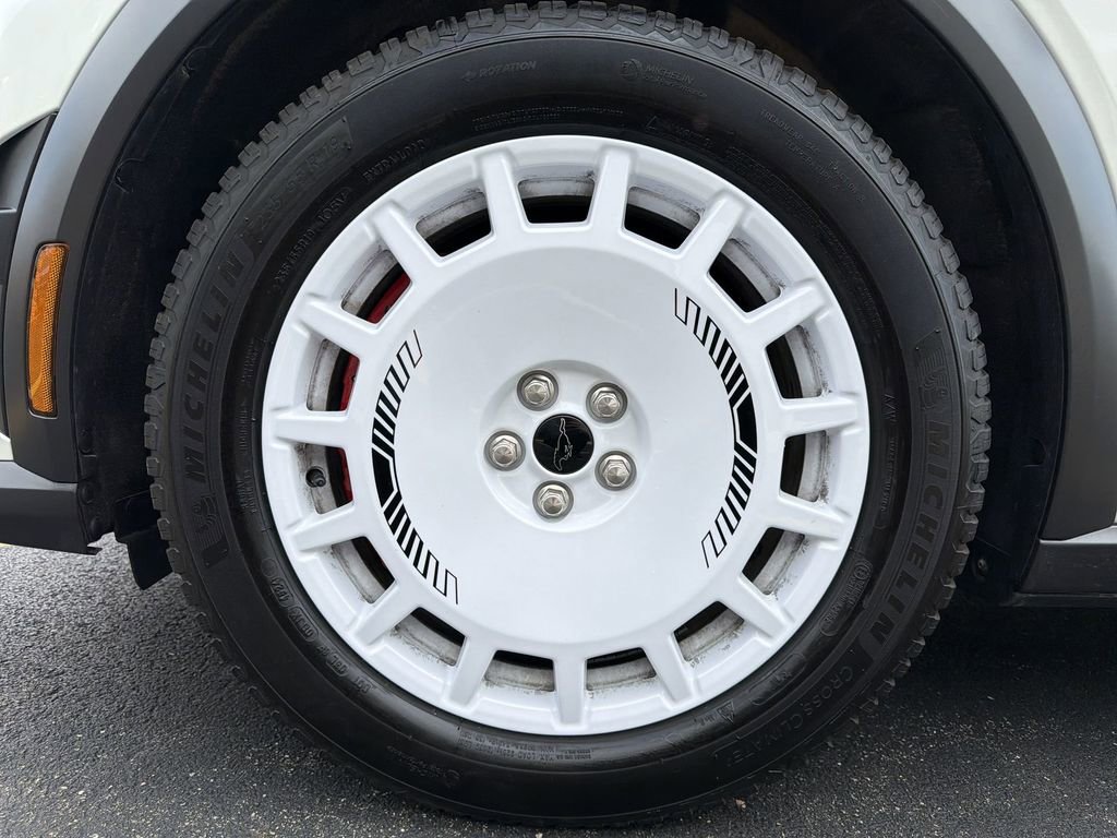 Used 2025 Ford Mustang Mach-E GT image 19