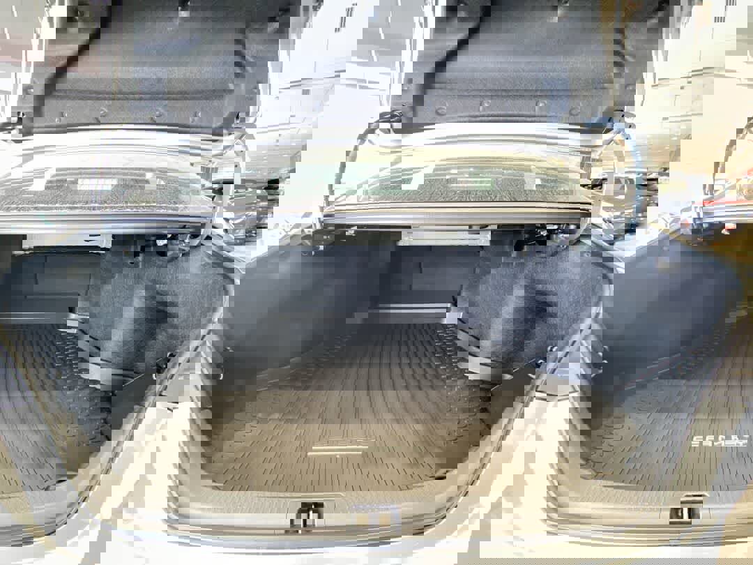 New 2026 Toyota Camry SE image 25